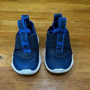 Toddler boy Nike Sneakers size 3